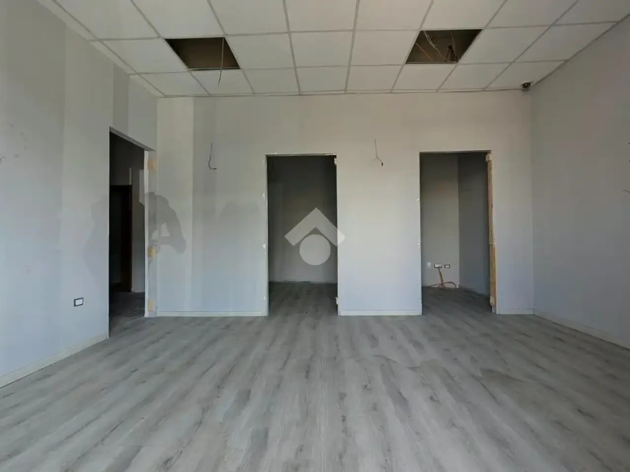 Negozio in Via Circumvallazione Esterna 23, Casavatore, {3} - Foto 2
