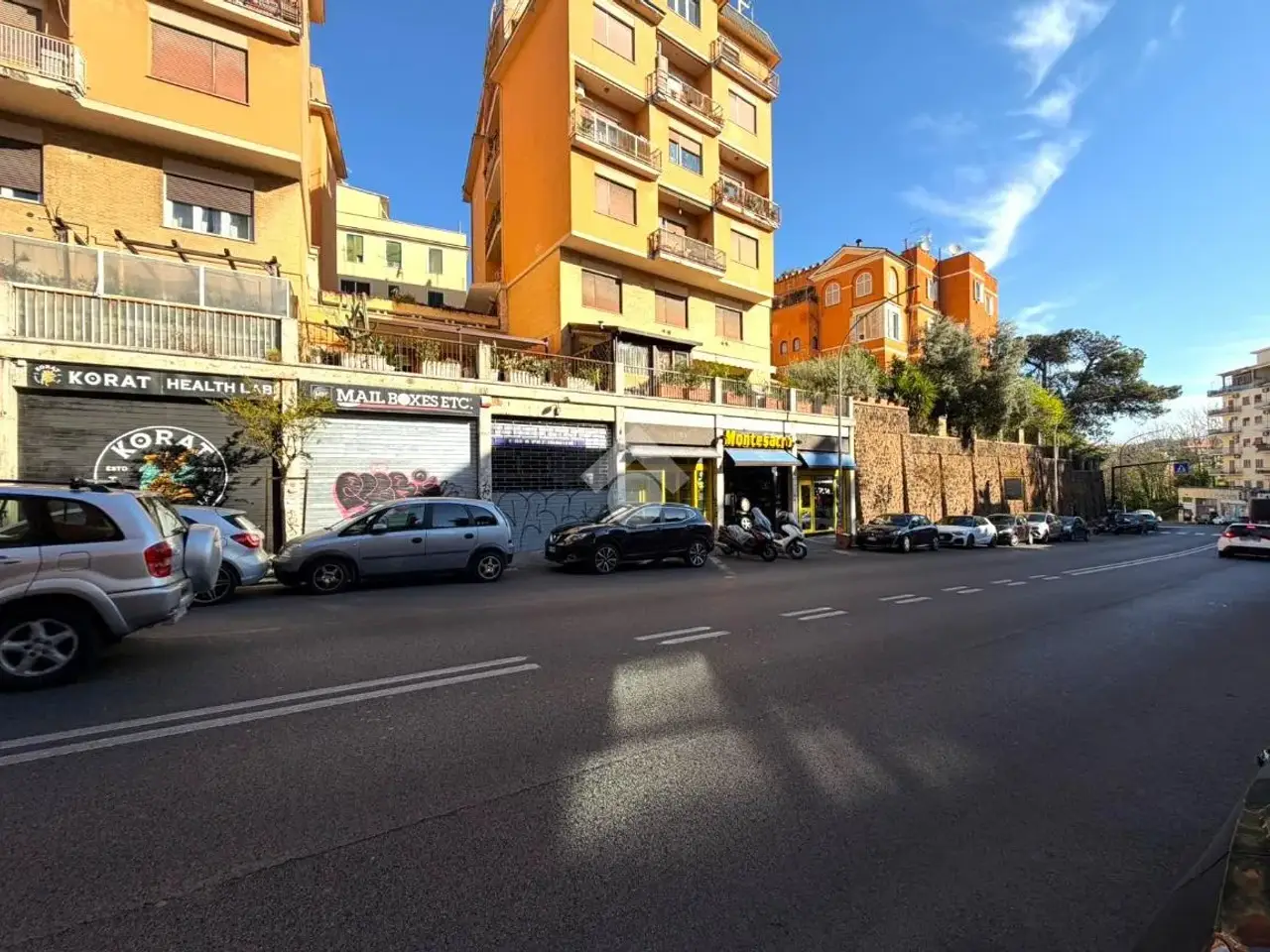 Negozio in Via Nomentana 681, Roma, {3} - Foto 1