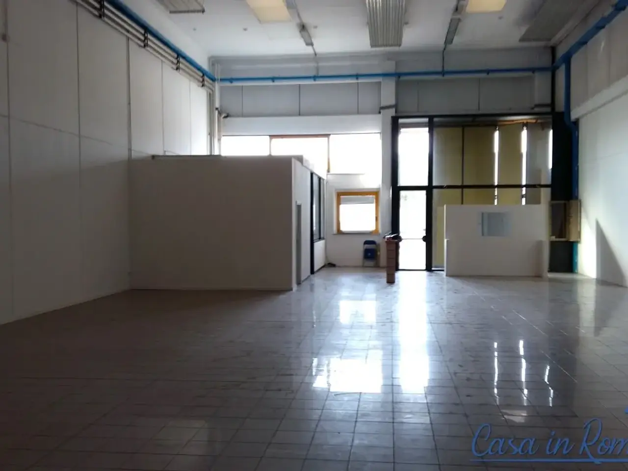 Capannone in Via Coriano 58, Rimini, {3} - Foto 1