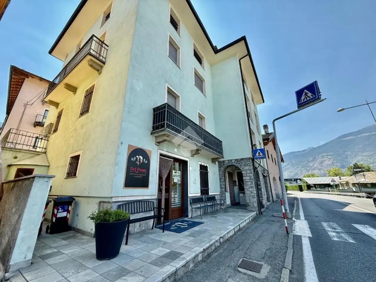 Negozio in Frazione Pont Suaz 139, Charvensod, {3} - Foto 2