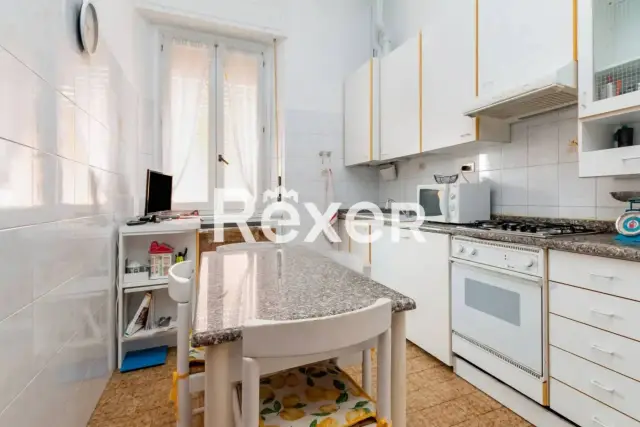 2-room flat in 69 Via Monte Grappa, 69, Concorezzo - Photo 1