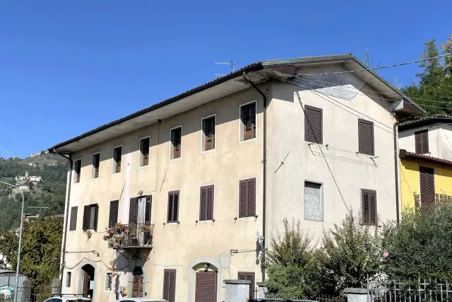 Trilocale in Via Giovanni Pascoli, Barga - Foto 1