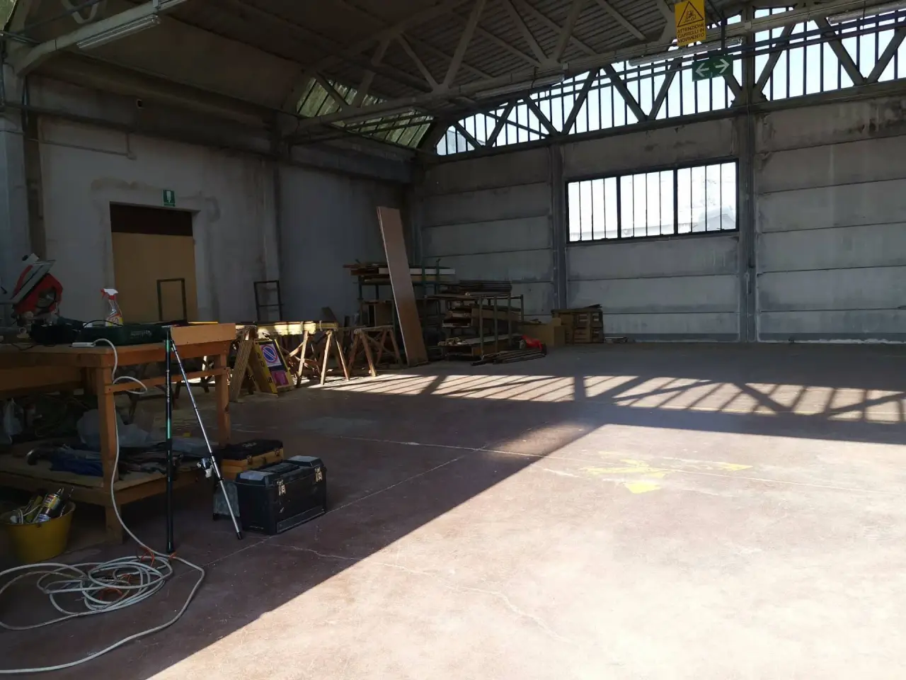 Esercizio commerciale in Via Vicarese 56, Calcinaia, {3} - Foto 1