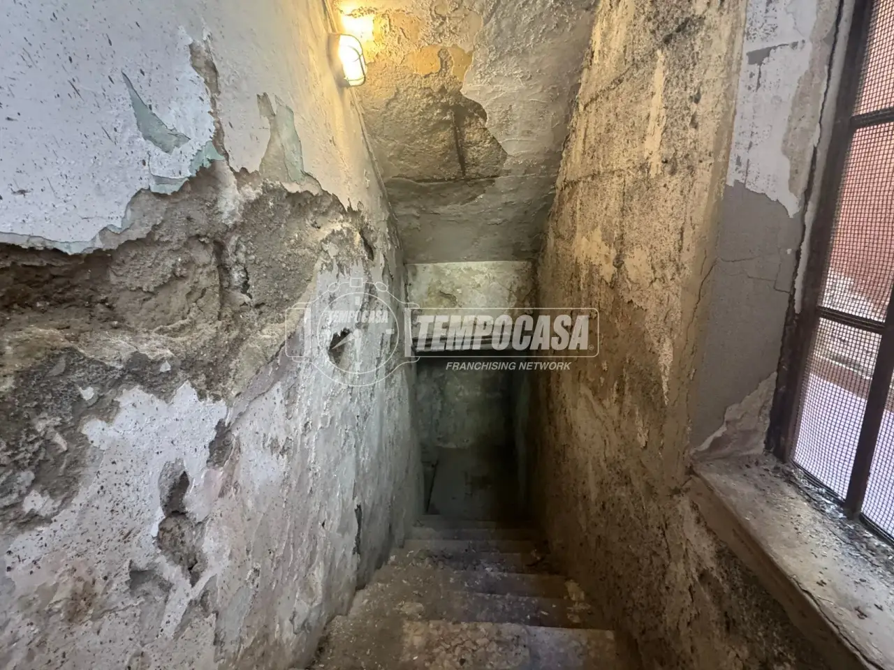 Magazzino in Via Plinio, Napoli, {3} - Foto 2