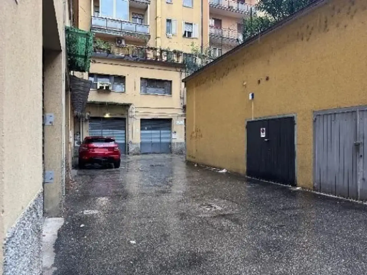 Magazzino in , Bologna, {3} - Foto 1