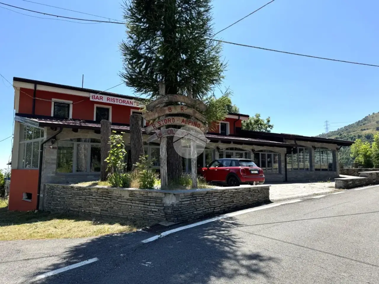 Negozio in Località Sant'Elisabetta, Via Quinzeina 73, Colleretto Castelnuovo, {3} - Foto 2