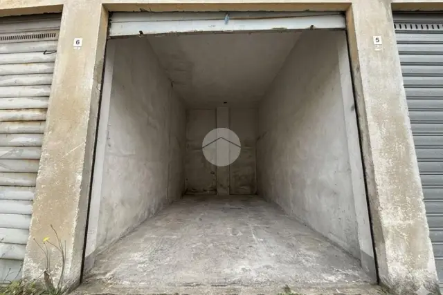 insertion image
