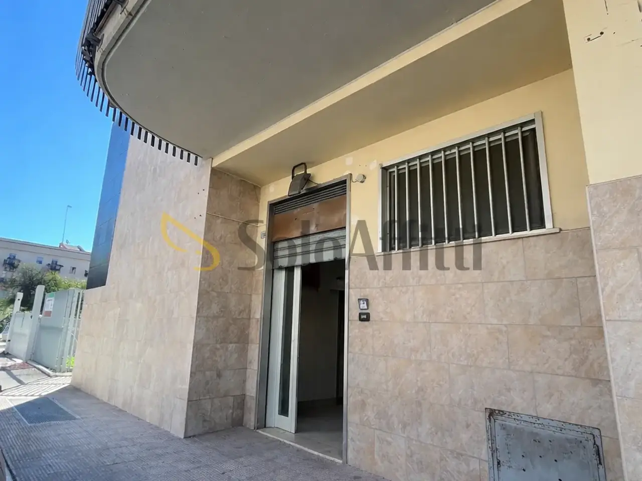Negozio in , Barletta, {3} - Foto 1