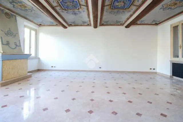 Vierzimmerwohnung in Via Brennero 25, Carpi - Foto 1