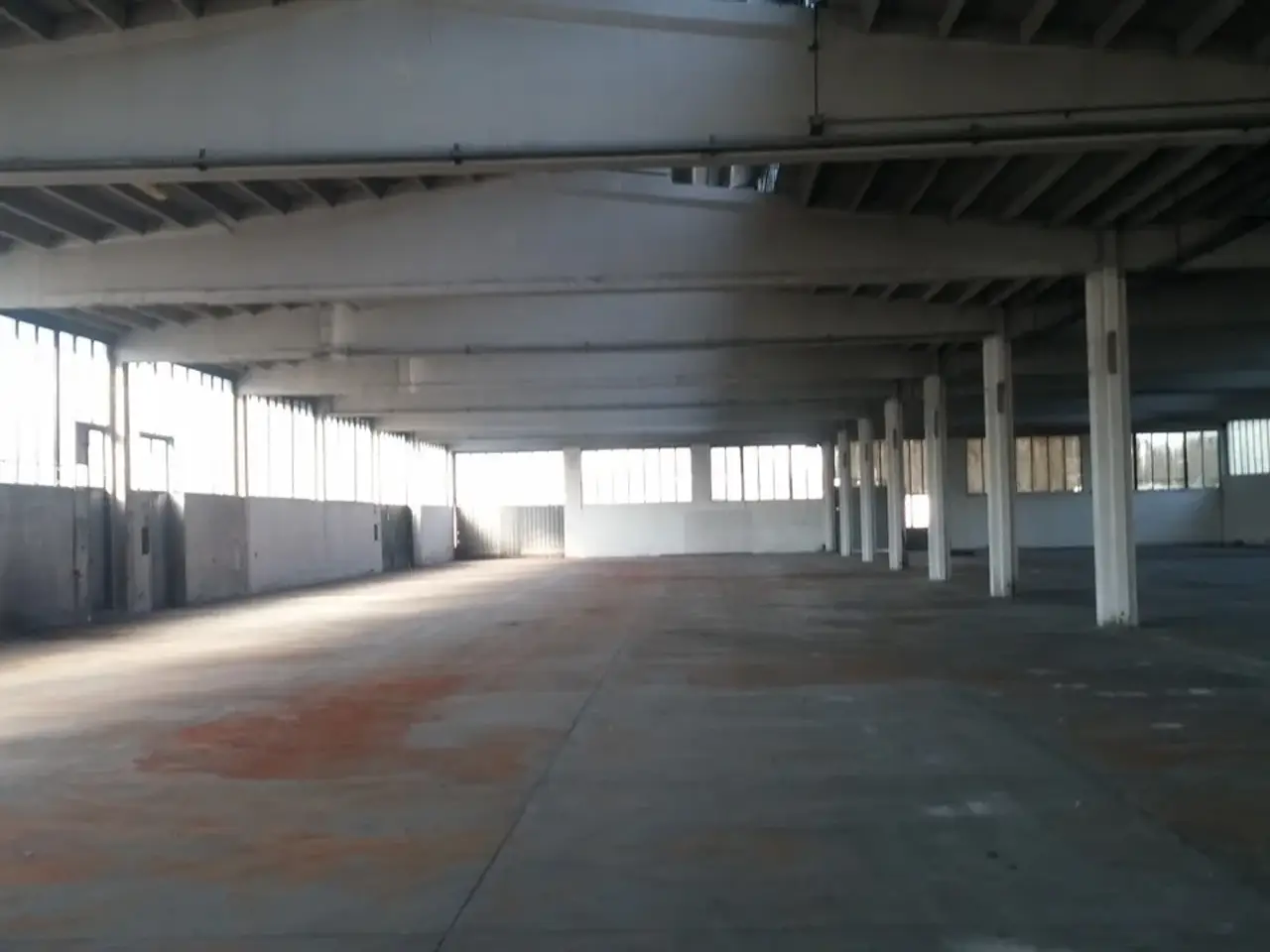 Laboratorio in Via Podgora, Vimercate, {3} - Foto 1