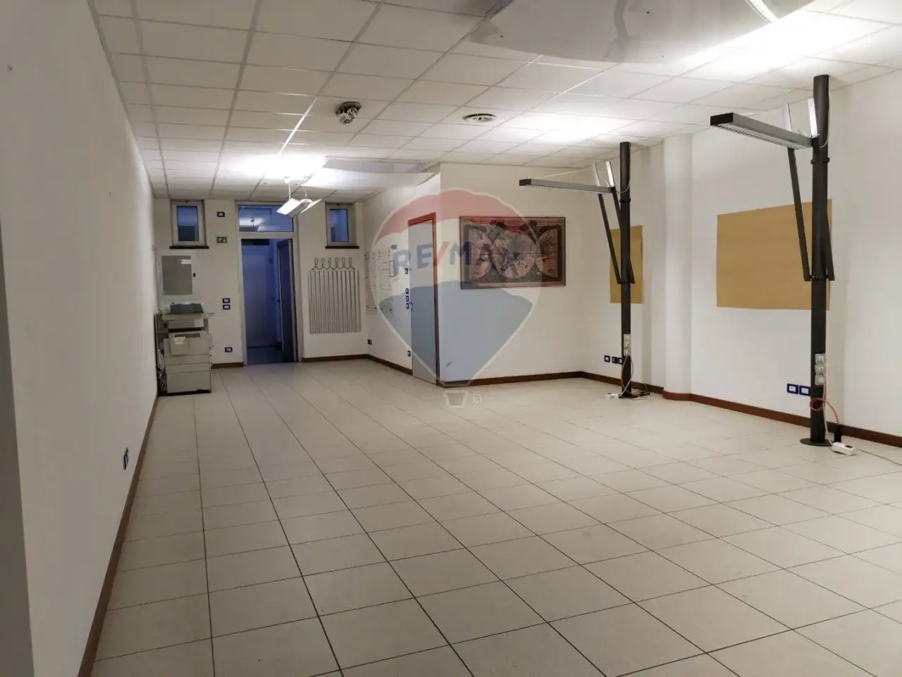 Ufficio in Via Vittorio Veneto, Belluno, {3} - Foto 2
