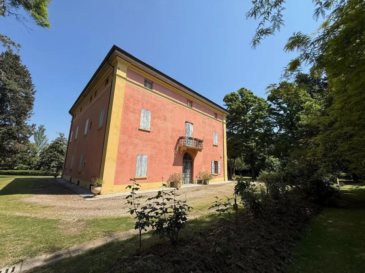 Ufficio in , Castel San Pietro Terme, {3} - Foto 1