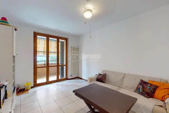 3-room flat in Via Giotto 26, Carate Brianza - Photo 1