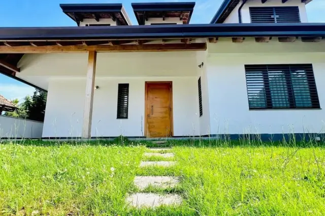 Villa a schiera in Via Ripuaria, Giugliano in Campania - Foto 1