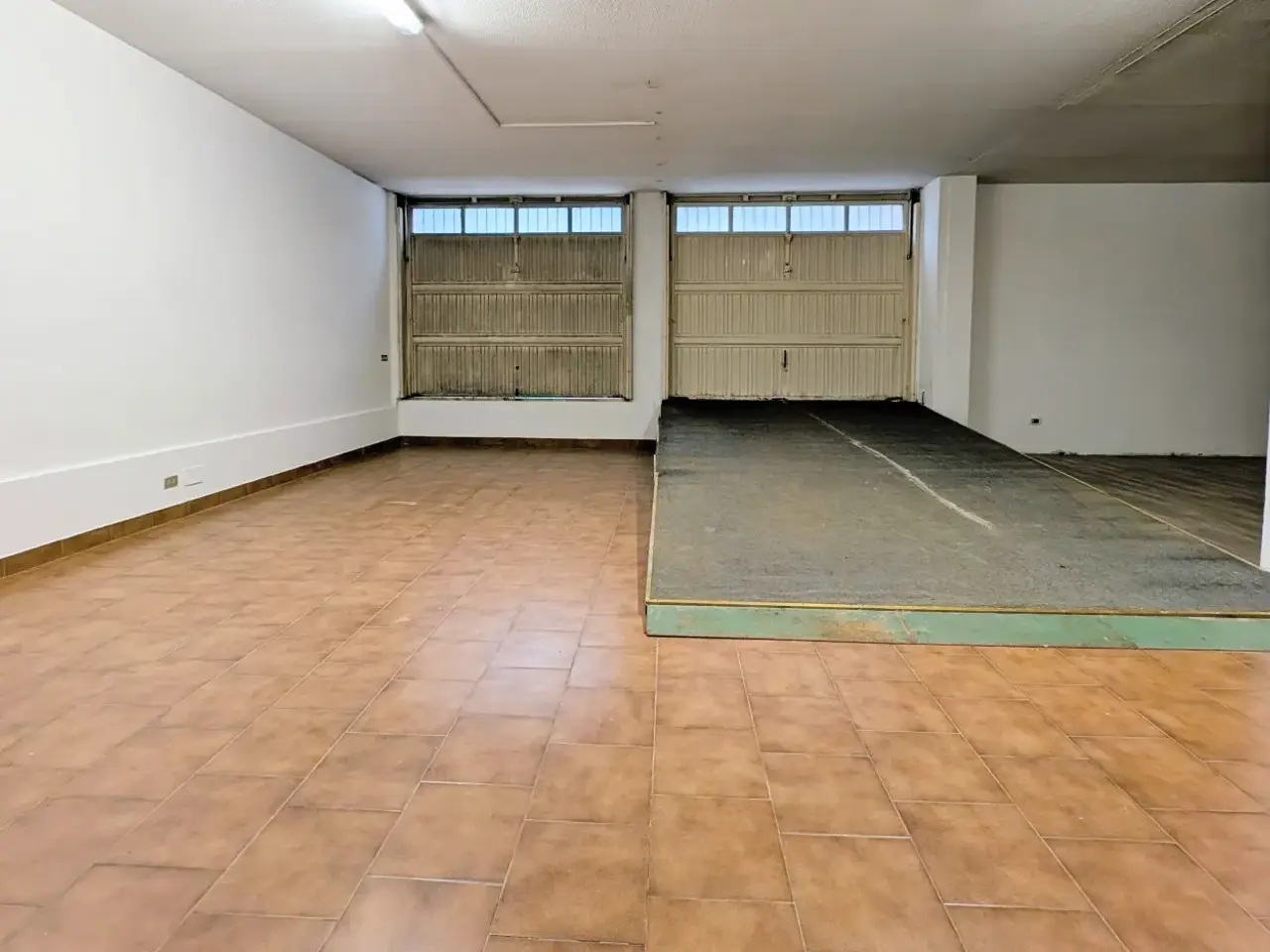 Magazzino in Schio Via Caussa 17, Schio, {3} - Foto 1