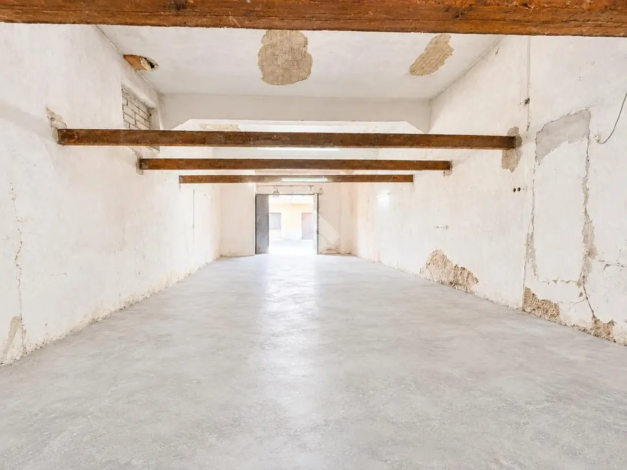 Magazzino in Via Calabria 256, San Severo, {3} - Foto 2