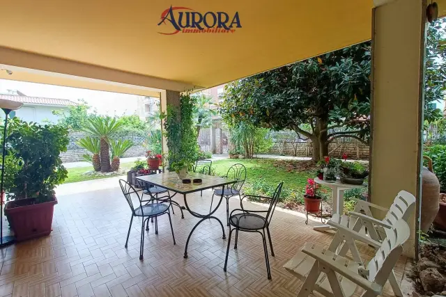 Villa, Terracina - Foto 1