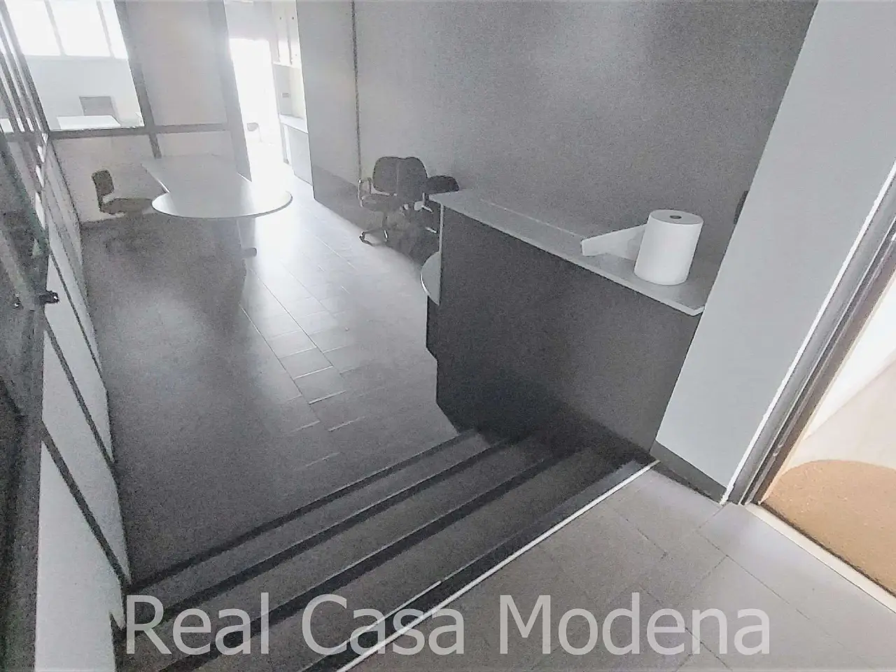 Ufficio in Via Emilia Ovest , Modena, {3} - Foto 1