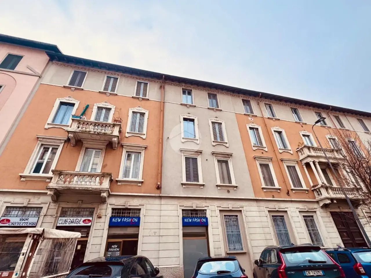 Negozio in Via Francesco De Sanctis 50, Milano, {3} - Foto 1