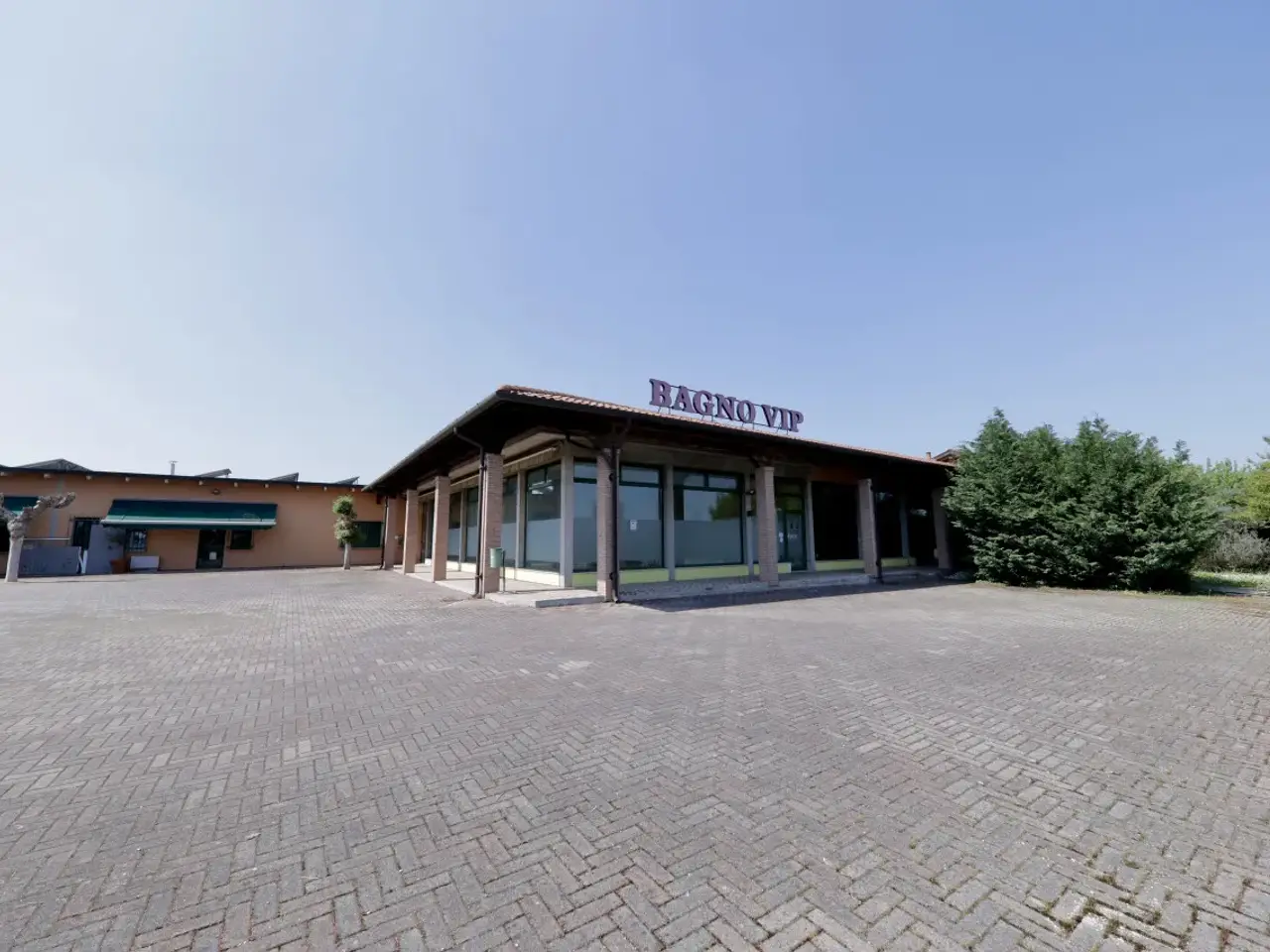 Esercizio commerciale in Via Sottoprà, Solesino, {3} - Foto 2