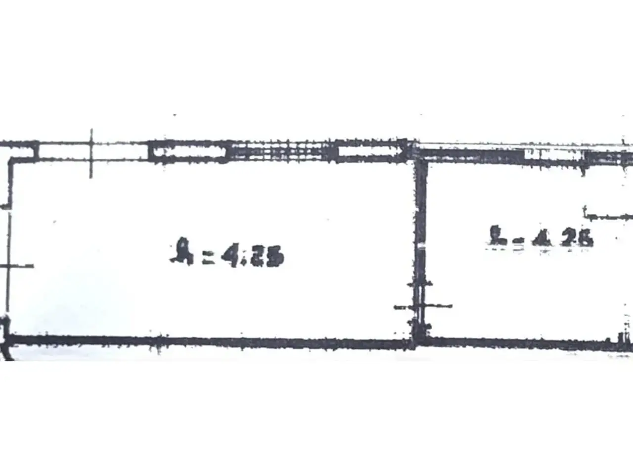 Negozio in Piazza San Francesco d'Assisi, Avellino, {3} - Planimetria 1