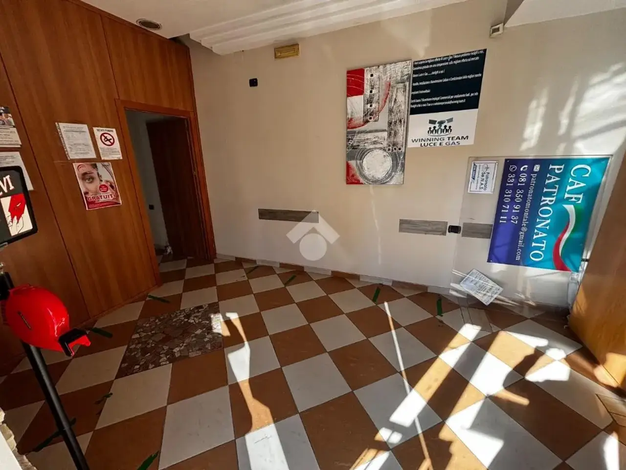 Negozio in Via Eugenio Montale 18, Mugnano Di Napoli, {3} - Foto 2