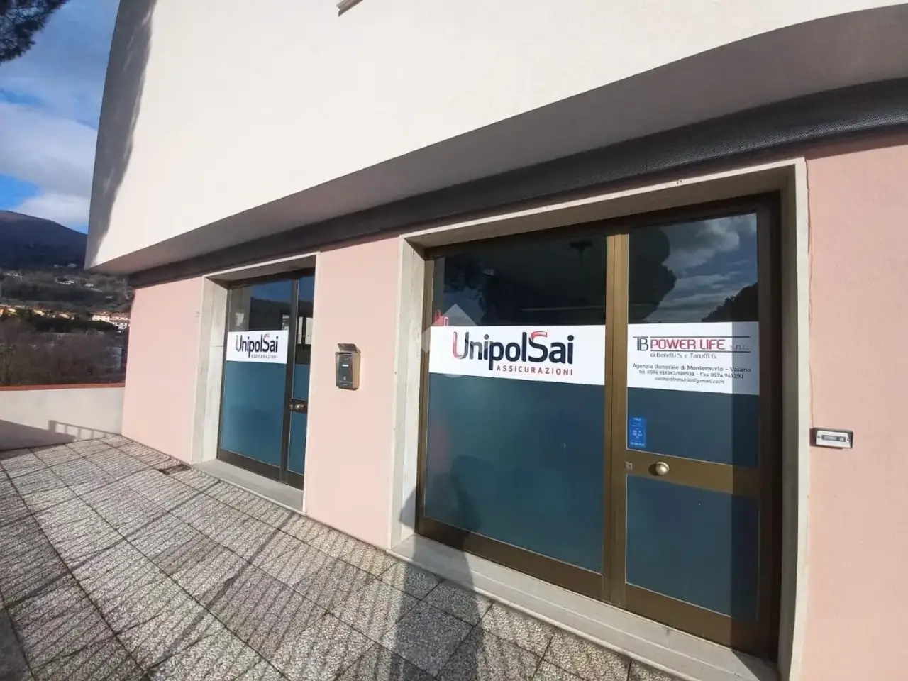 Ufficio in Piazza Salvador Allende 1, Vaiano, {3} - Foto 2