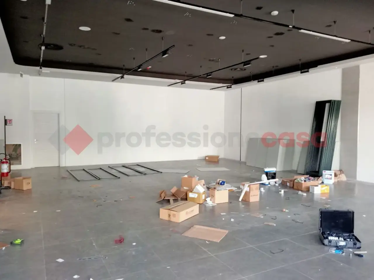 Magazzino in Via Calamandrei, Arezzo, {3} - Foto 2