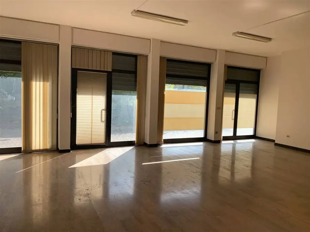 Negozio in Via Roma, Venezia, {3} - Foto 1