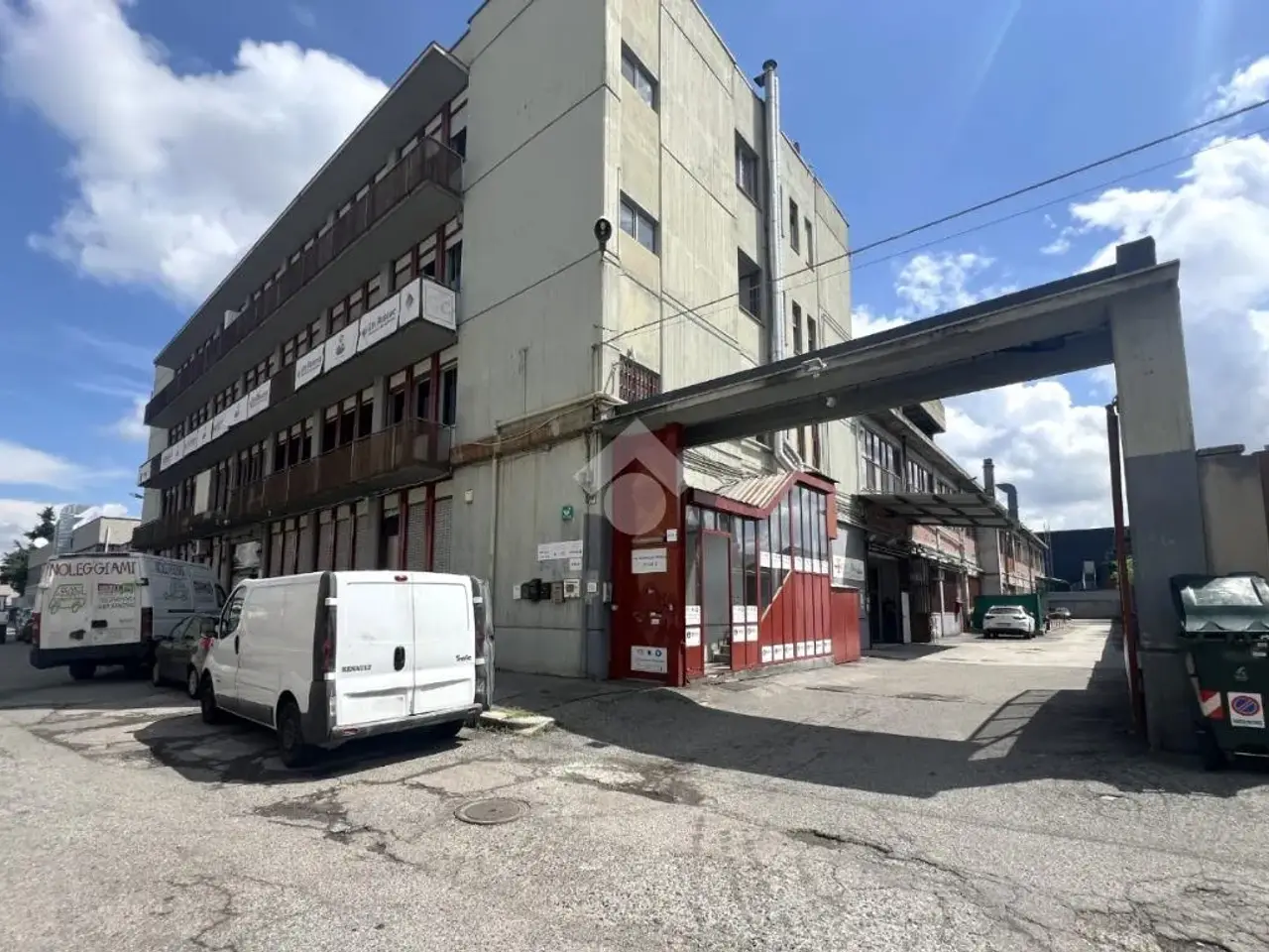 Magazzino in Via Massari 240, Torino, {3} - Foto 2