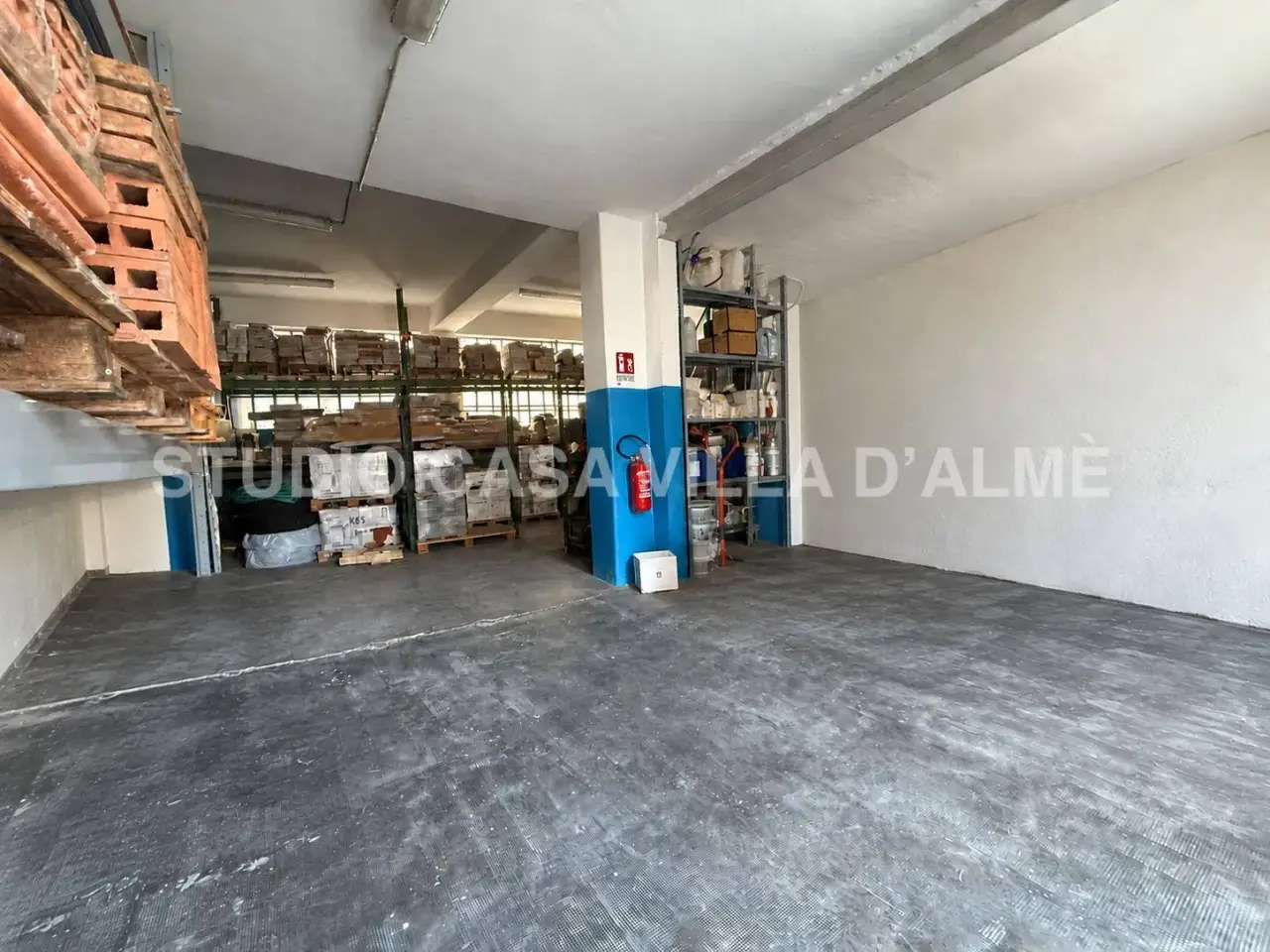 Capannone in Via Dante, Villa D'Alme', {3} - Foto 1