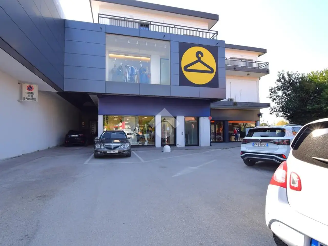Negozio in Via al Mare 172, San Giovanni In Marignano, {3} - Foto 1