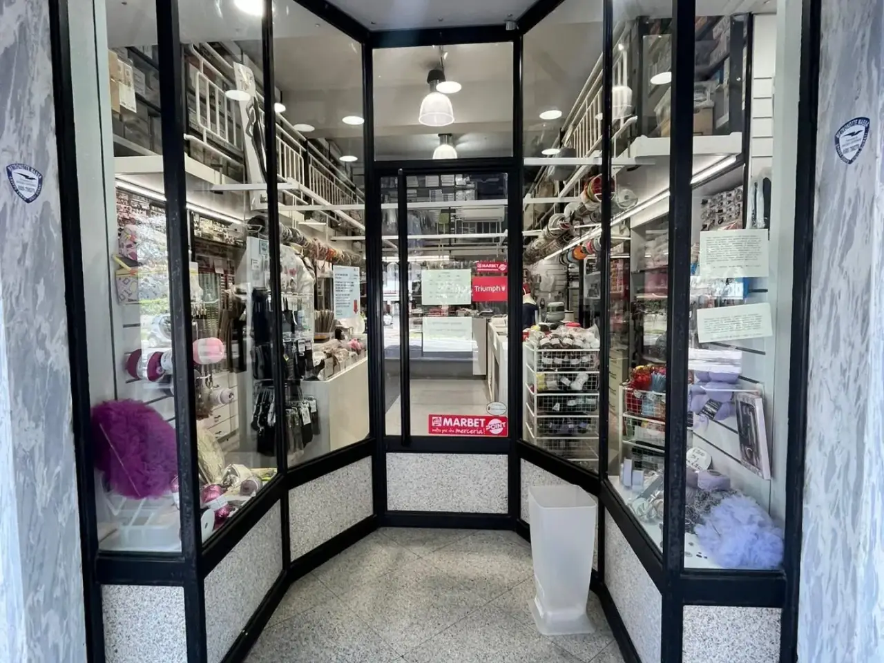Esercizio commerciale in , Massa, {3} - Foto 1