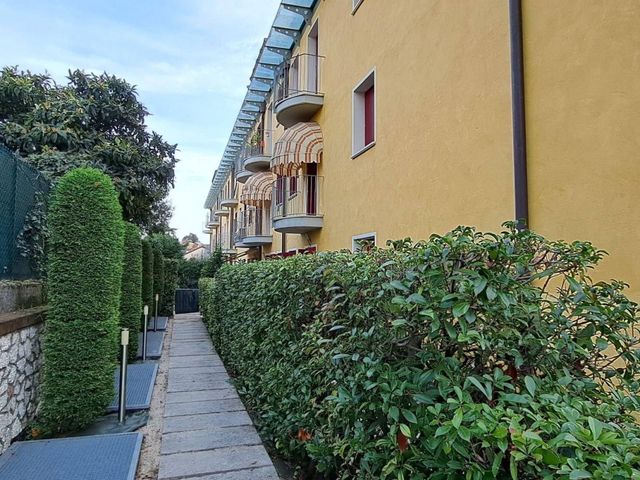 2-room flat in Via 25 Aprile, Thiene - Photo 1