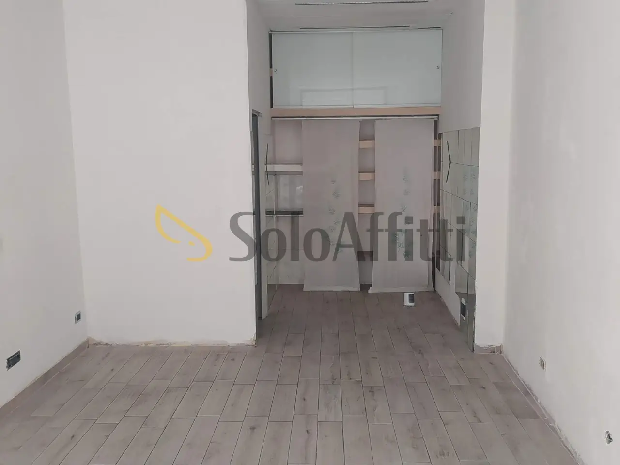 Negozio in Via Pia, Sassuolo, {3} - Foto 1
