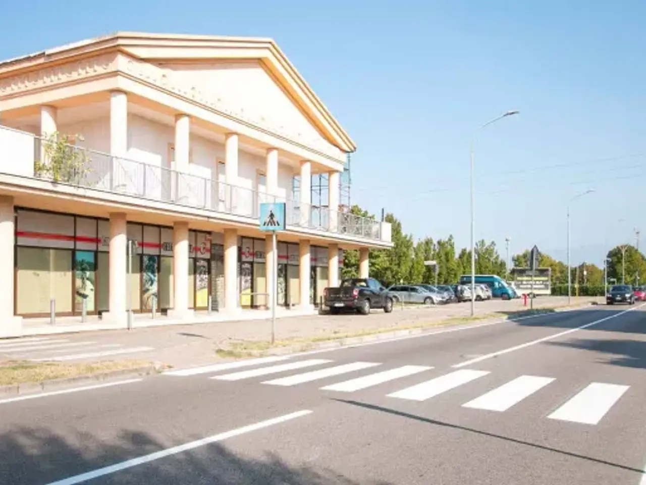 Negozio in Via Molinara 24, Bussolengo, {3} - Foto 1