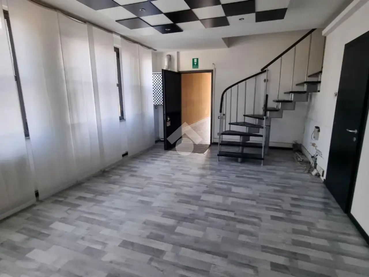 Ufficio in Via Spluga 49, Cernusco Lombardone, {3} - Foto 1