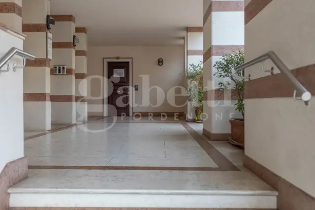 3-room flat, Pordenone - Photo 1