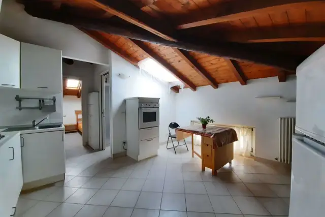 2-room flat in Via Trebbia 48, Piacenza - Photo 1