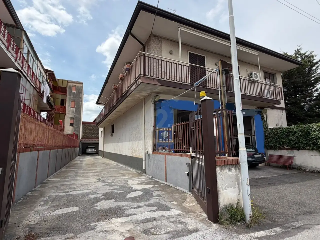 Palazzina commerciale in , Catania, {3} - Foto 1