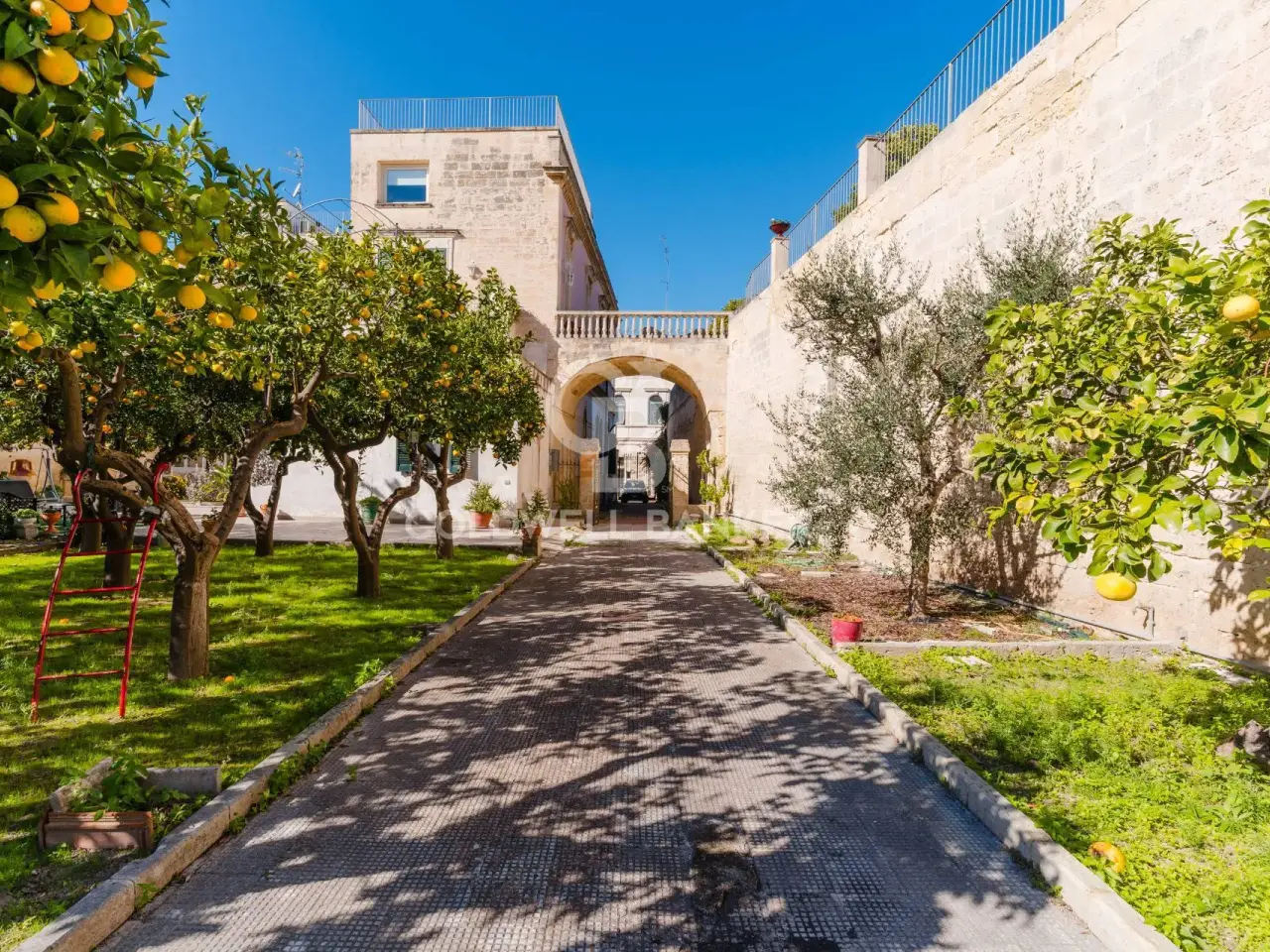 Negozio in Via Corte dei Mesagnesi, Lecce, {3} - Foto 1