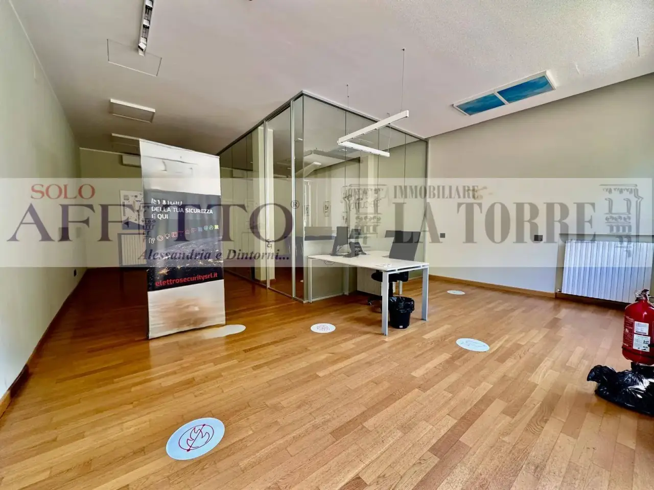 Negozio in Viale Tivoli, Alessandria, {3} - Foto 1