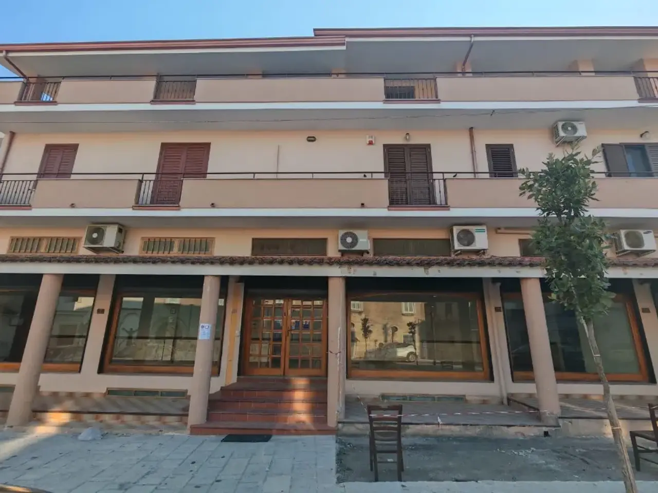 Negozio in Piazza Colli Tifatini, Caserta, {3} - Foto 1