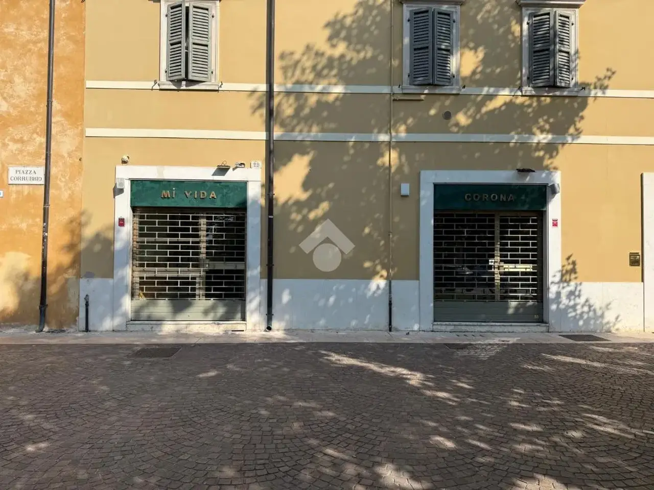Negozio in Piazza Corrubbio 22, Verona, {3} - Foto 2