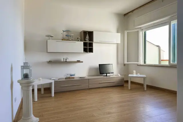 Penthouse in Via Giacomelli, Follonica - Foto 1