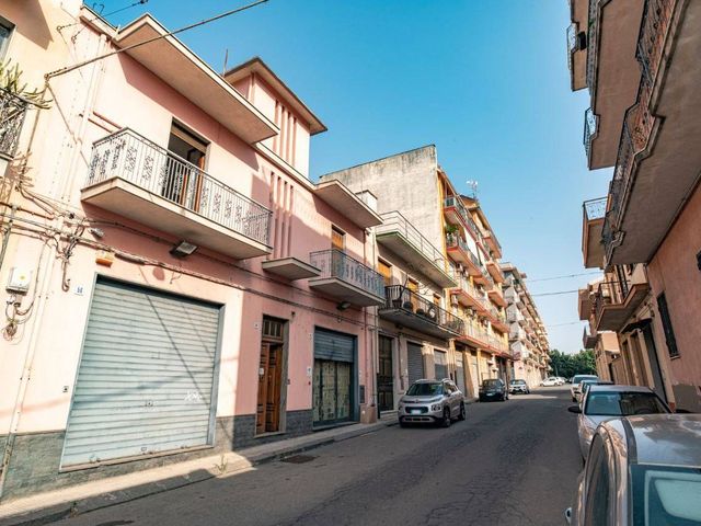 Casa indipendente in Via Camillo Benso Conte di Cavour 58, Giarre - Foto 1