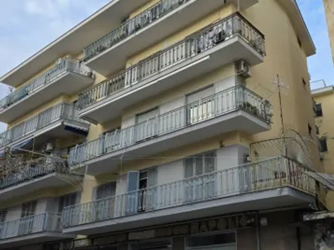 Ufficio in Via Giacomo Matteotti 29, Pozzuoli, {3} - Foto 1