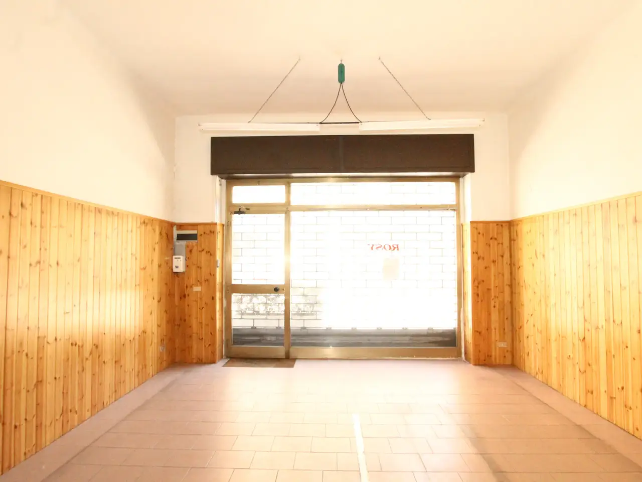 Negozio in Via Giuseppe Garibaldi 33, Cinisello Balsamo, {3} - Foto 2