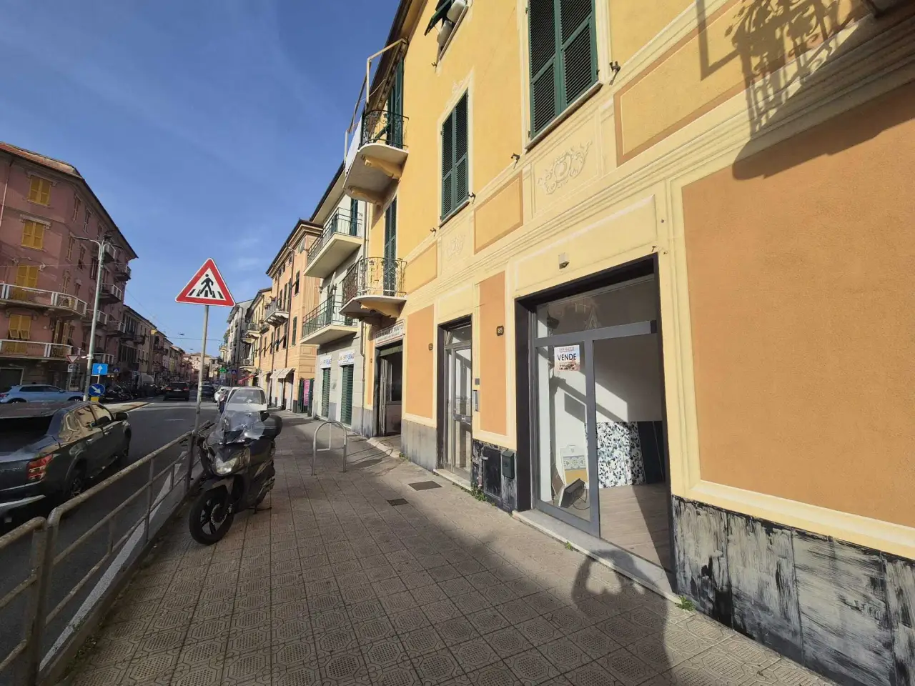Negozio in Via Nazionale 183, Sestri Levante, {3} - Foto 1