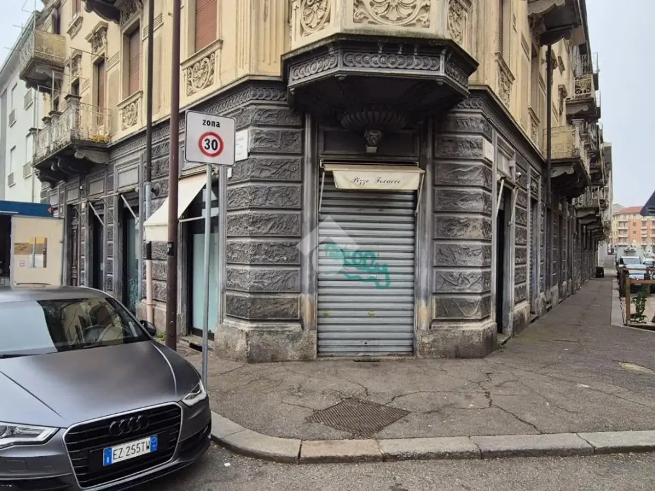 Negozio in Via Damiano Luigi 11, Torino, {3} - Foto 2